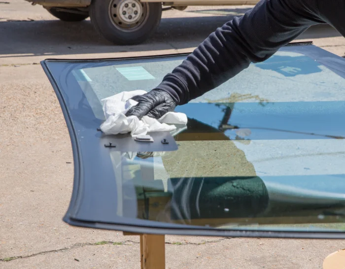 Northern-Glass-Pros-Mobile-Windshield-Replacement (1)
